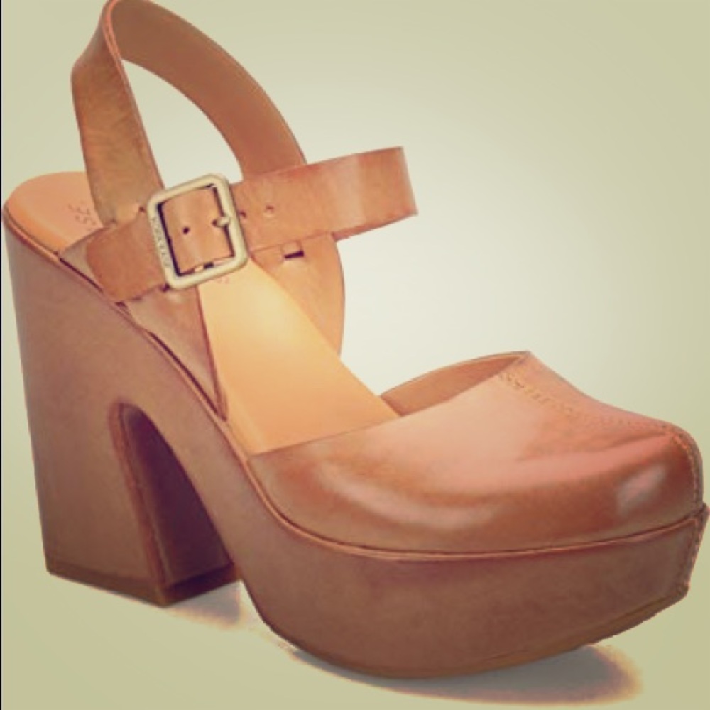 NWT Kork-Ease Platform Leather Heels